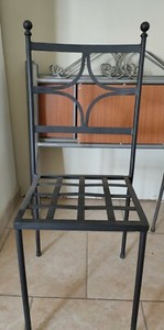 sedia in ferro battuto nera