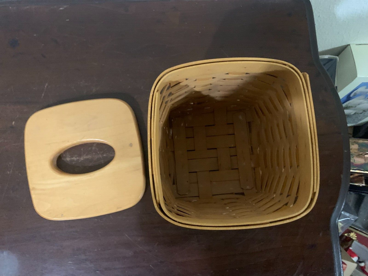 Longaberger Tissue Kleenex Basket Square W/Lid & Floral Longaberger Tissue Kleenex Basket Square W/Lid & Floral