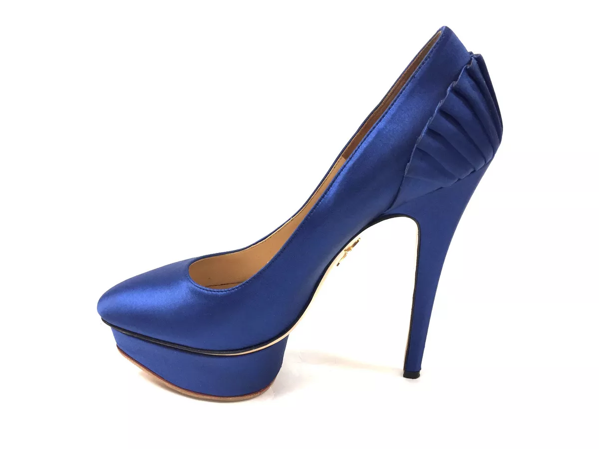 Royal blue platform outlet pumps