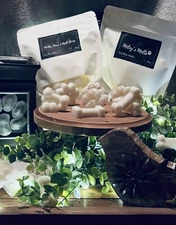 Scented 4oz Bag Soy Wax Melts Dog Bone & Paw Shapes Cute Dog Lover Gift