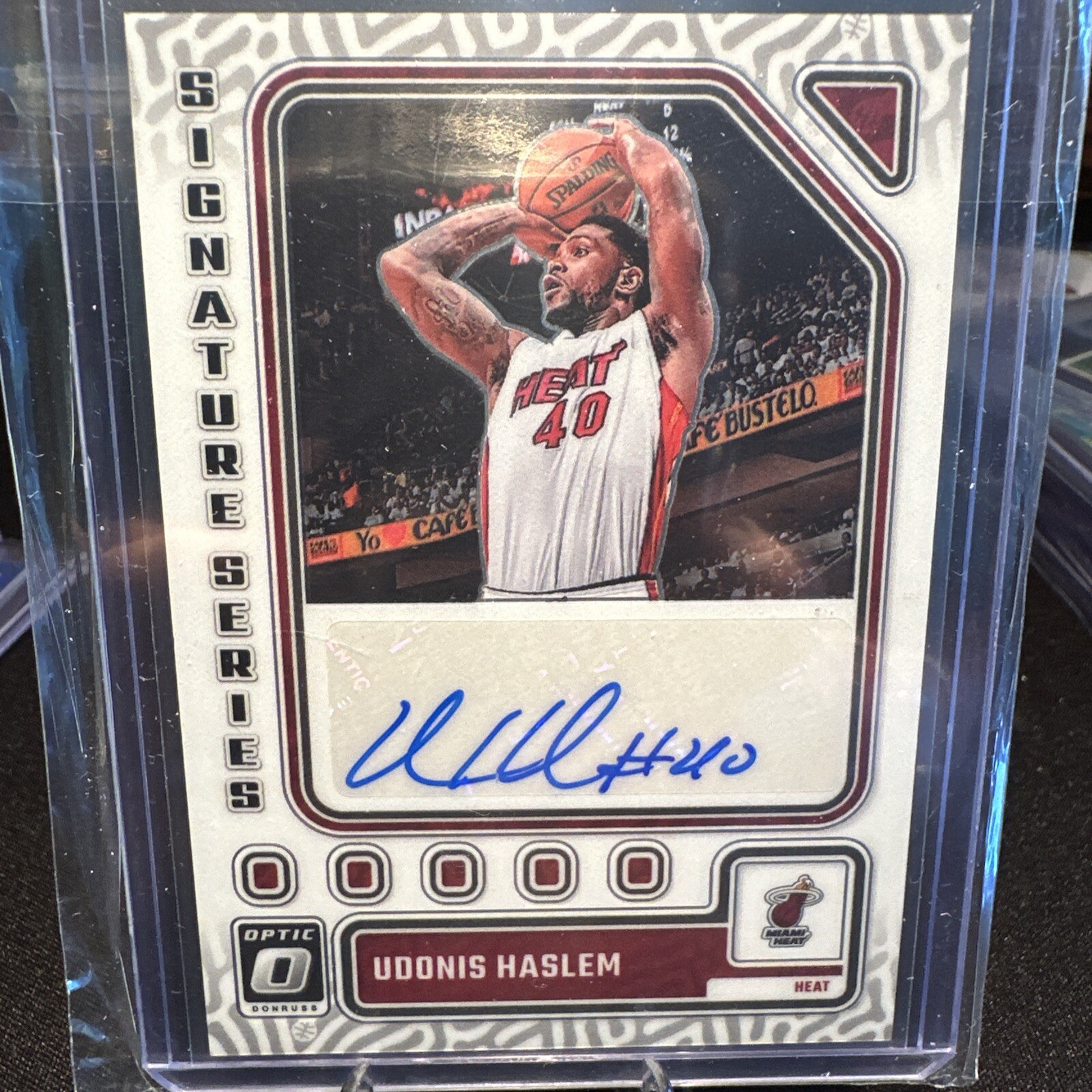 2023-24 Panini Donruss Optic Udonis Haslem Auto Miami Heat Signature Series Card