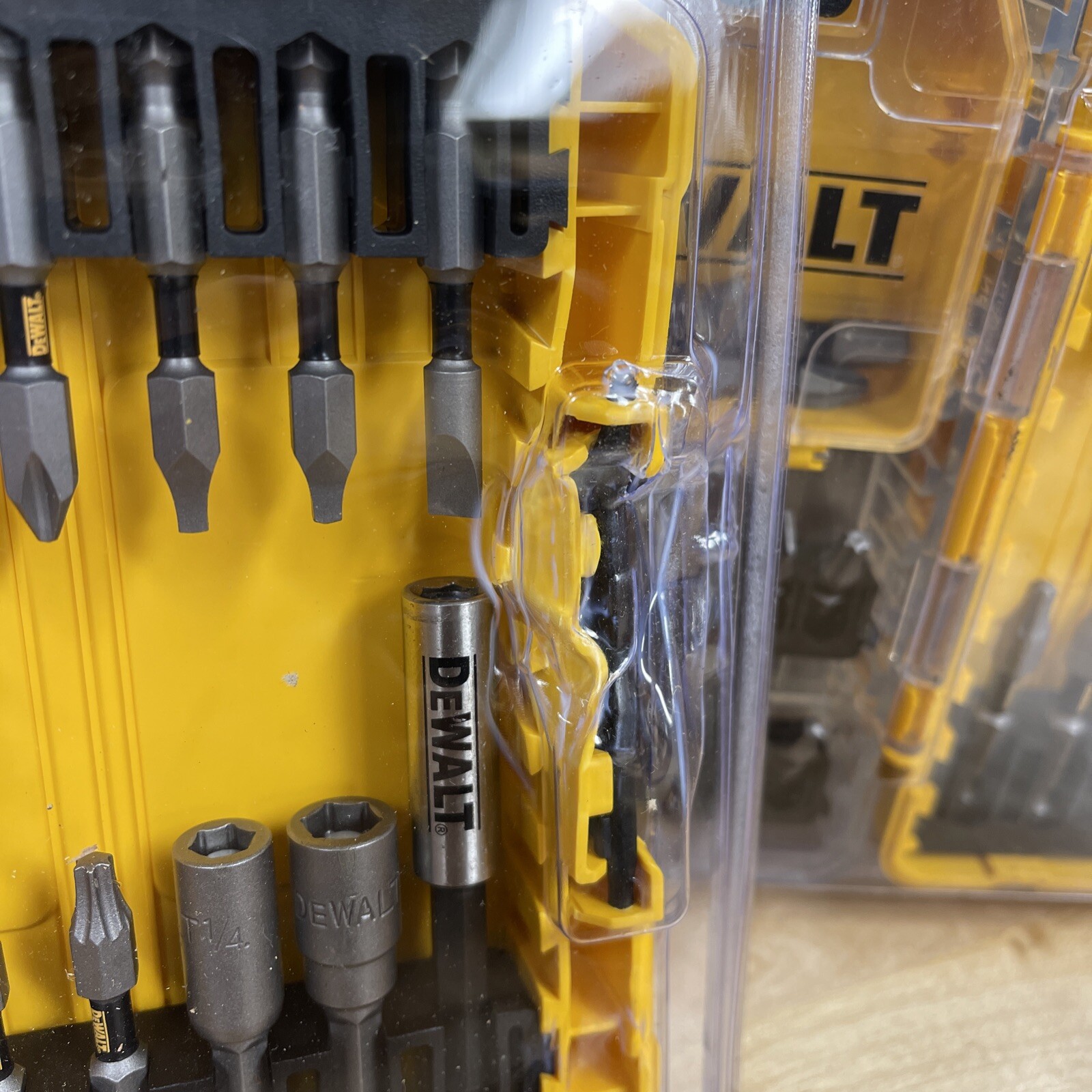 2 Sets Dewalt DWA30SET High Speed Steel Shank Screwdriving Bit Set 30 ...