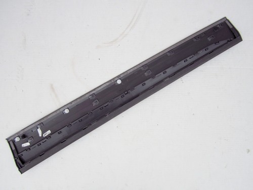 rg406172 Audi SQ5 2022 2023 Front Left LH Lower Door Cover Strip Molding OEM - Picture 8 of 15