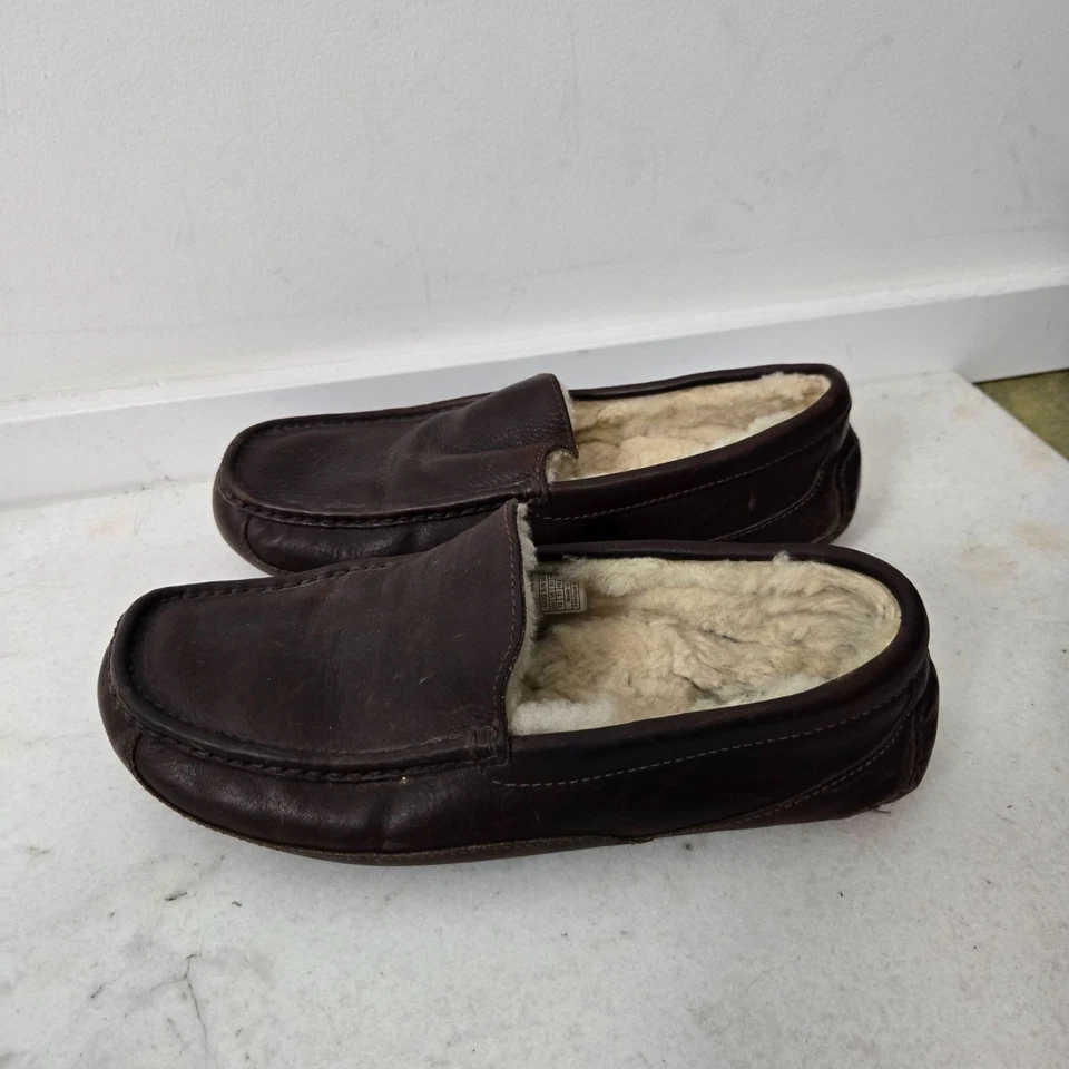 UGG Men's 12 Ascot Brown Leather Matte Slippers Sheepskin Lined Moccasin - Image 2 of 4