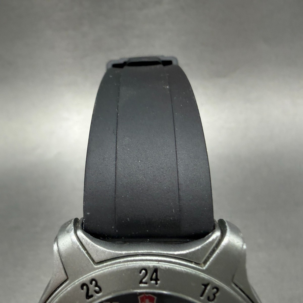 Swiss Army Watch Men 39mm Black Dial Silver Tone Round MK  display picture 1