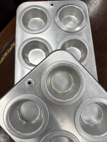 Lot of 2 REMA 🧁 Muffin Pans Double Wall Air Bake Aluminum Cupcake Pan 4595120