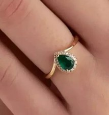 Pear Cut Simulated Green Emerald Women's Anniversary Ring 14K Yellow Gold Plated