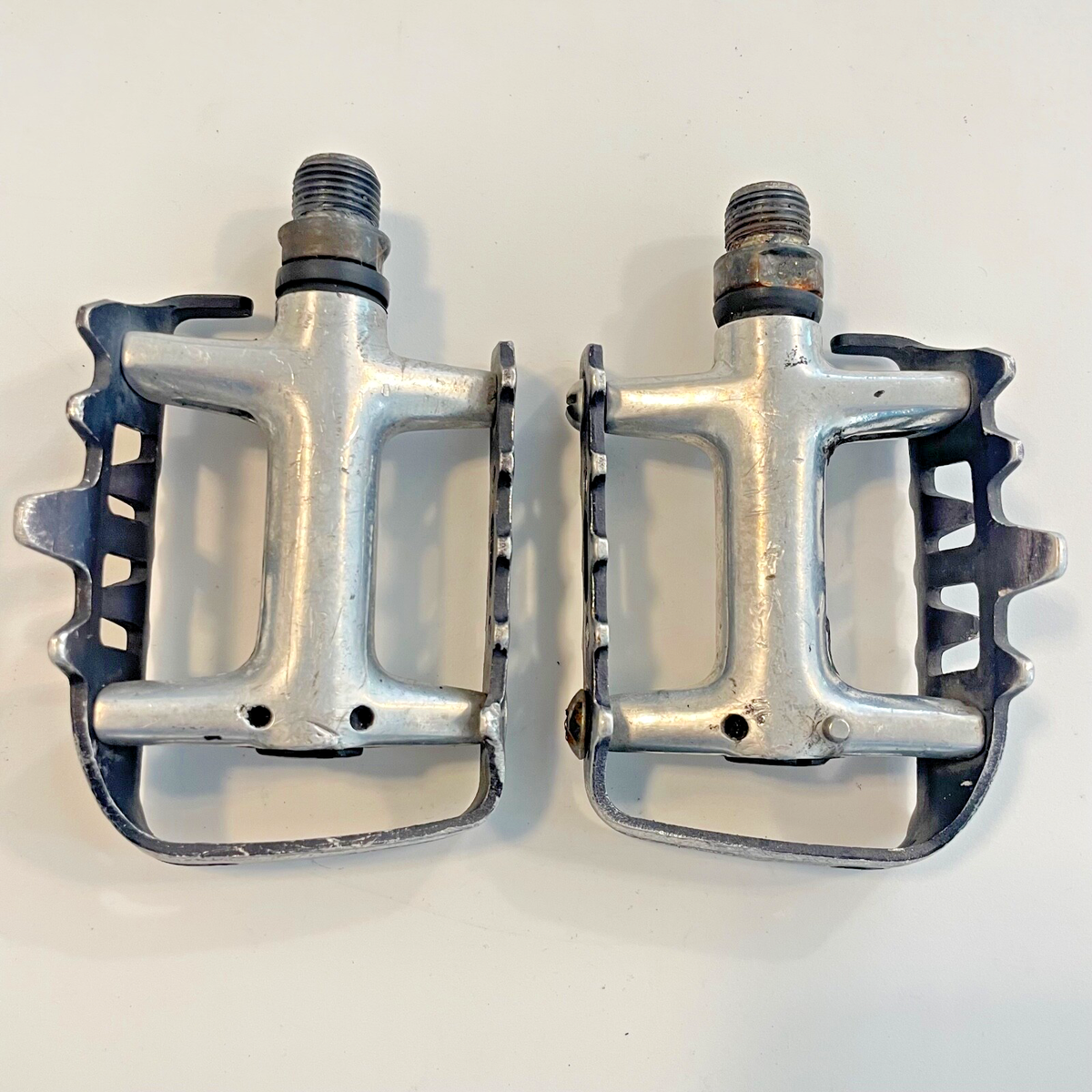 Shimano Deore XT フラットペダル　OLD MTB Shimano PD-M735 XT Vintage Flat MTB Pedals Old School