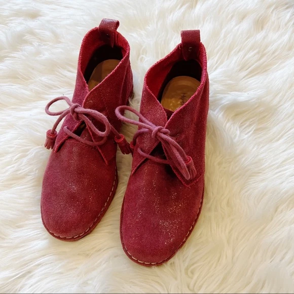 Hush Puppies Cyra Catelyn Wine Sparkle Suede Ankle Chukka Boots Women's Size 5.5 - Image 3 of 4