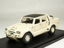 Yow K076 1/43 1981 Lamborghini LM001 Concept Resin Handmade Model Car Kit