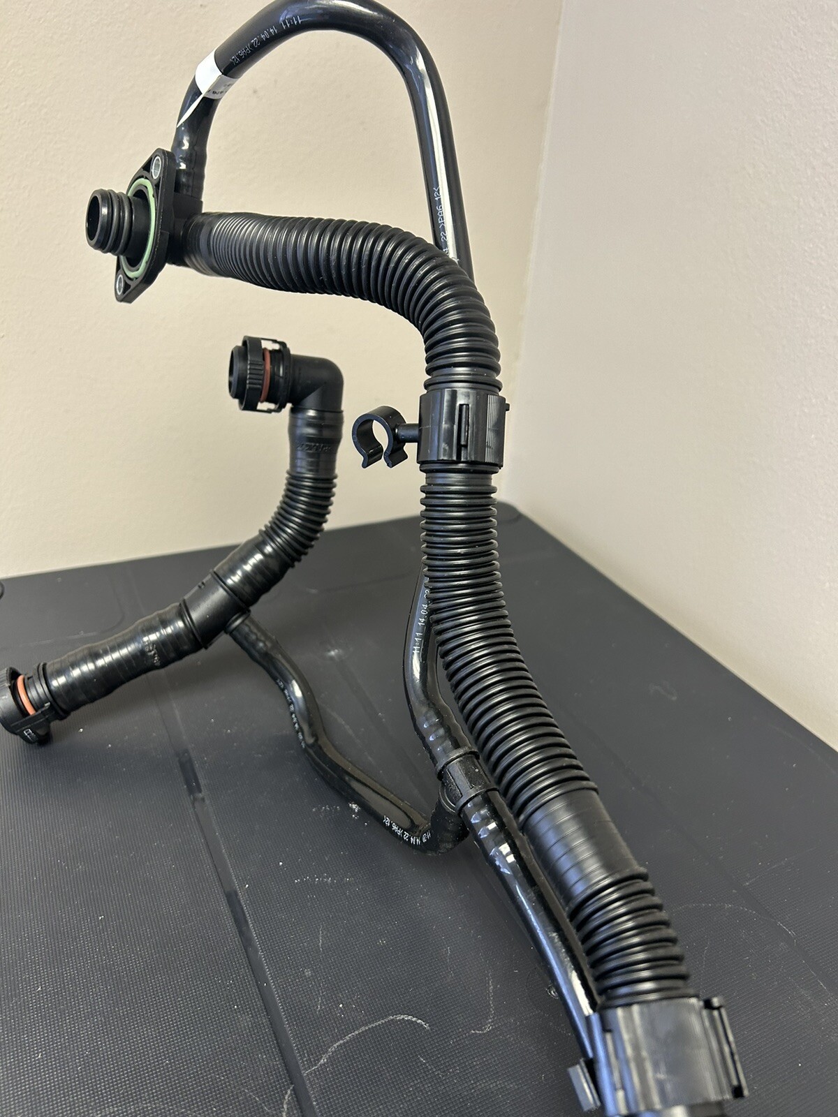 Bentley Breather Line 07P103426B