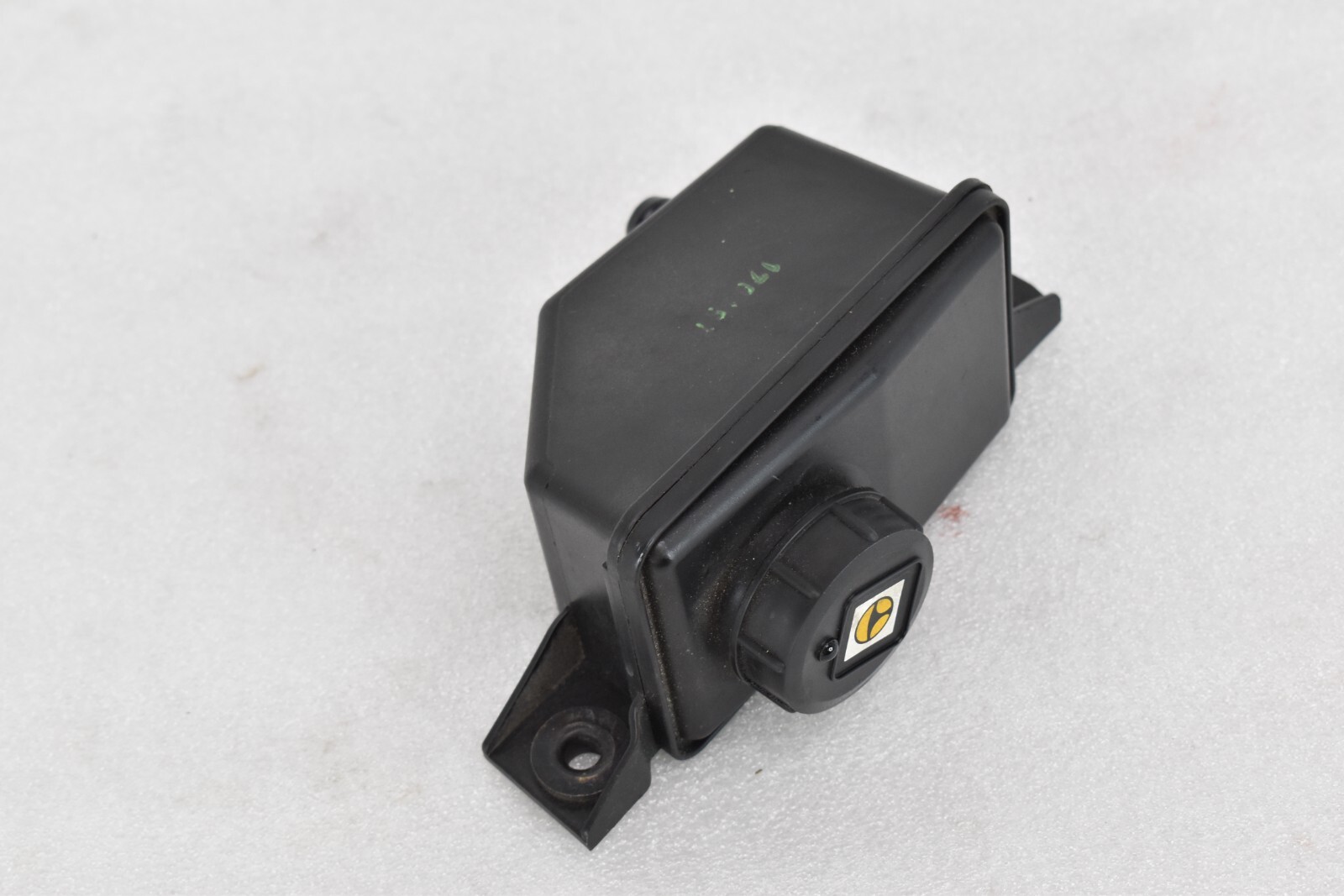 2014-2019 MASERATI GHIBLI SQ4 AWD POWER STEERING OIL RESERVOIR TANK BOOTLE OEM