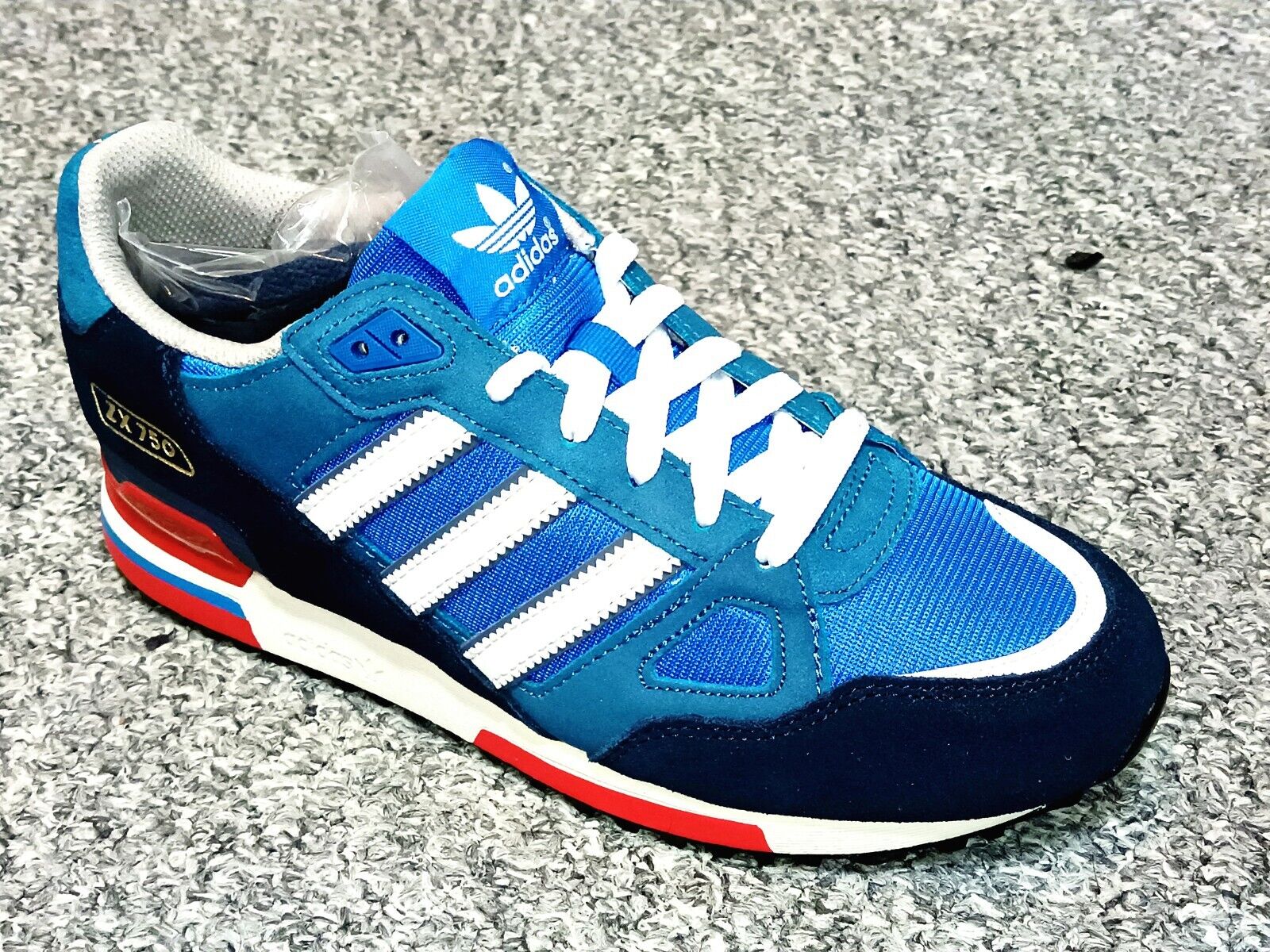 Adidas Originals ZX 750 G96718, UK Mens Shoes Trainers Sizes 7 to 12 BRAND  NEW