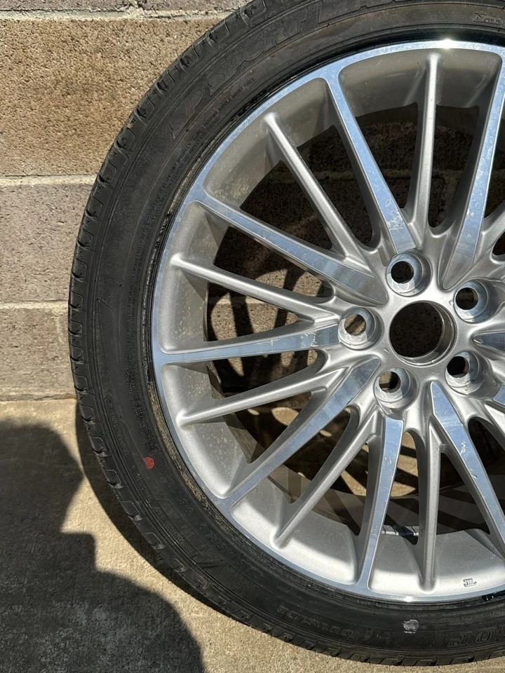 2010 LEXUS LS460 SPARE WHEEL 245 45 19 RIM WITH DUNLOP TIRE 99% TREAD Foto 3 de 4