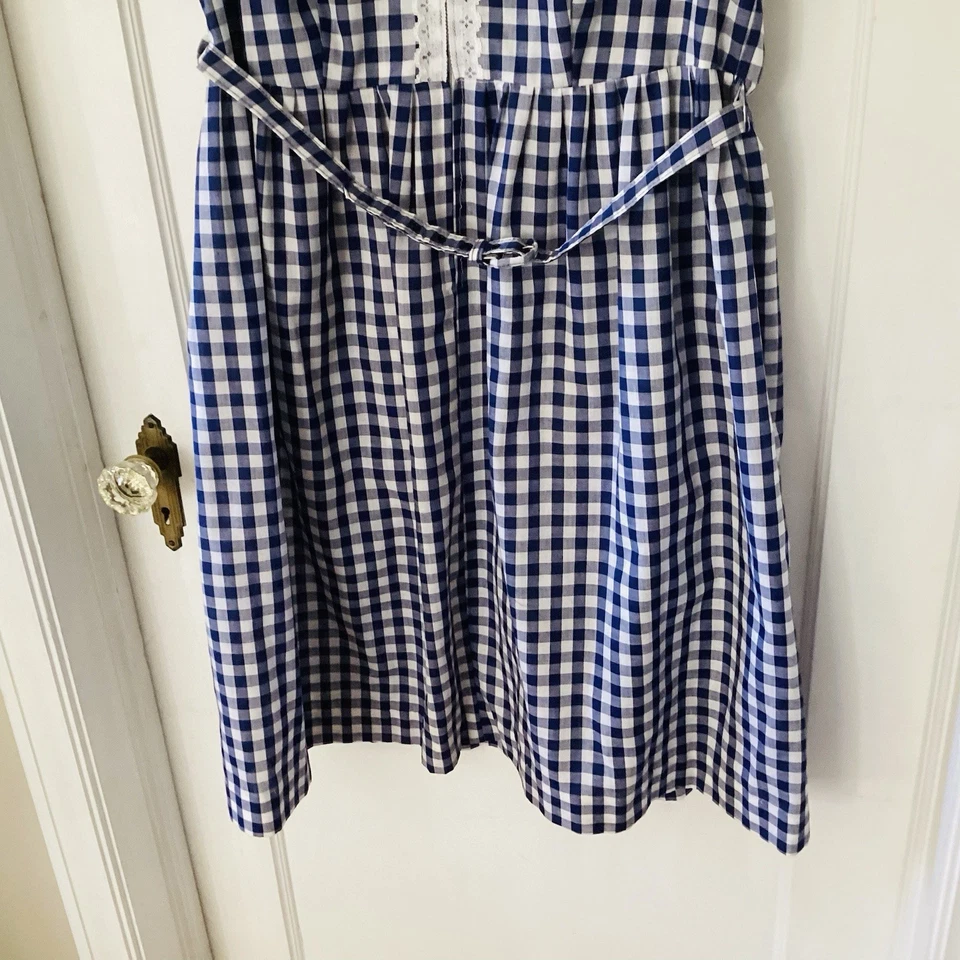 Vestido de guinga vintage hecho a mano azul blanco encaje cuello cremallera frontal cinturón algodón Foto 4 de 4