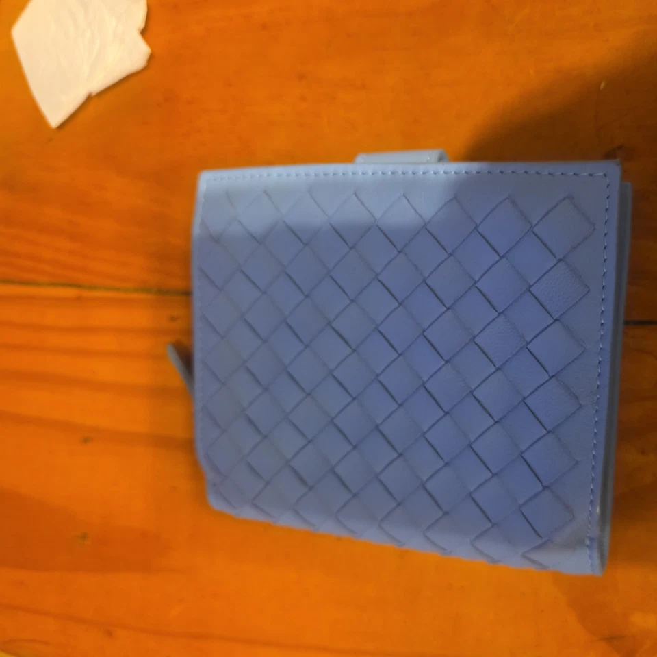 Tarjetero de cuero Bottega Veneta Intrecciato azul claro Italia Diseñador Foto 4 de 4