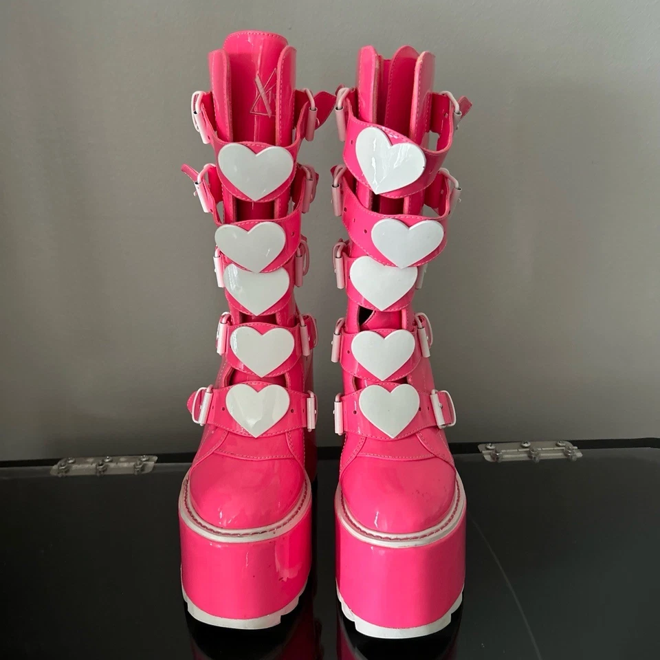 YRU Botas Mujer 7 Rosa Charol Plataforma Y2K Kawaii Declaración Dune Heart Foto 2 de 4