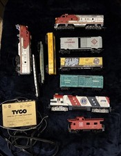Collection Of Vintage Tyco HO Scale Model Trains, Track, Transformer.