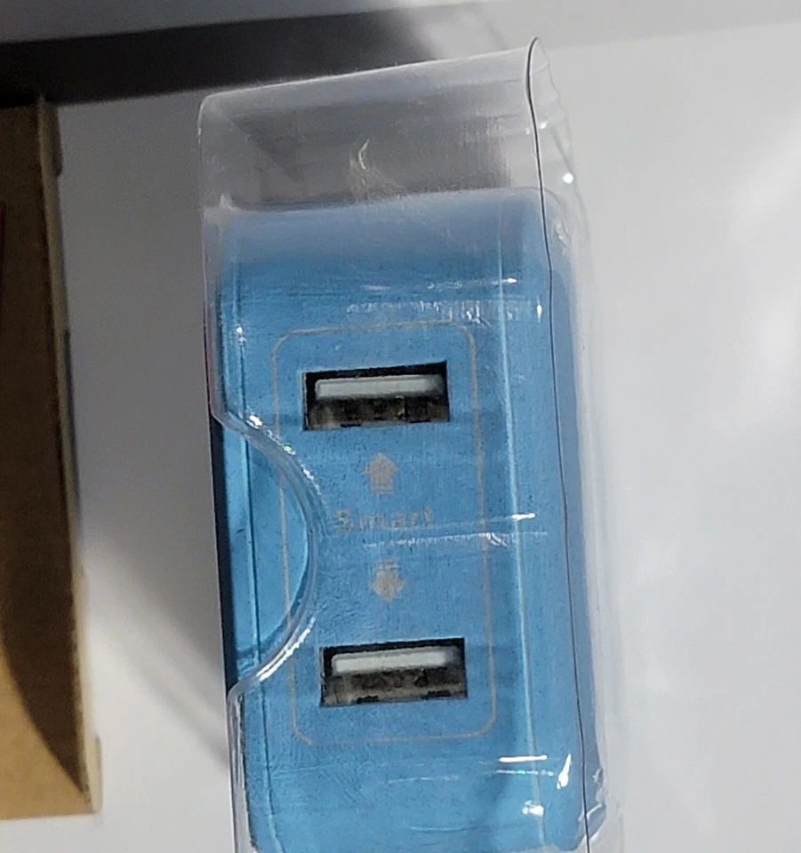 Usb chargers for auto and home 2 port and 4 port - Image 3 of 4