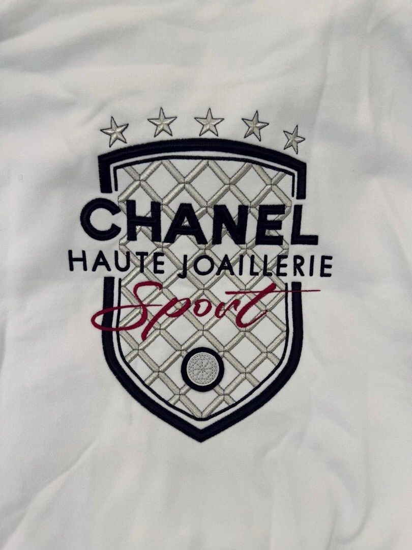 Felpa con cappuccio CHANEL 2024 Haute Joaillerie sport VIP logo ricamato