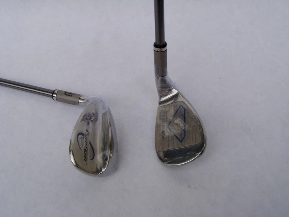 New PureSpin Diamond Face Bunker Wedge "T" LH Graphite Shaft S Flex - Image 2 of 4