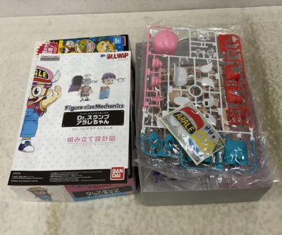 Bandai Figure-rise Mechanics Dr. Slump Arale-chan Plastic Model