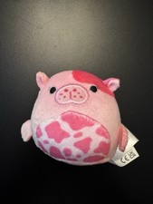 Calynda Pink Cow Squishmallows Squishville Mini Plush 2" Strawberry Cow 