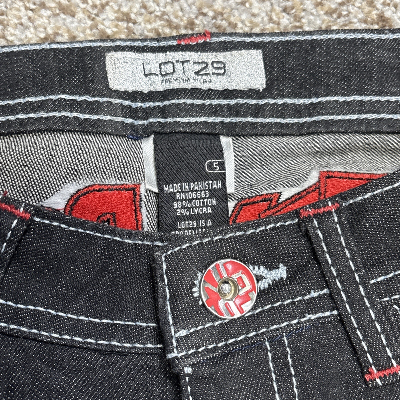 Lot 29 Jeans Women's Size 5 Black Denim Betty Boop Fits 28 X 31 - View 4