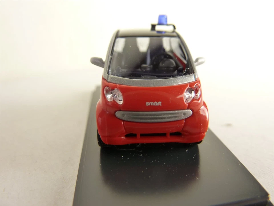 Busch Smart 489313 1/87 City Coupe vigili del fuoco Sassonia auto HO NUOVO - Immagine 3 di 3