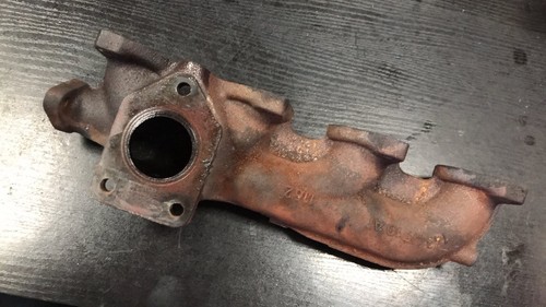 BMW 5 F10 F11 2.0 Diesel 135 kW N47D20C 2011 Abgaskrümmer 7810182