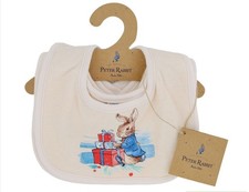 BNWT Official Peter Rabbit Pack Or 3 Baby Bibs With A Christmas Theme