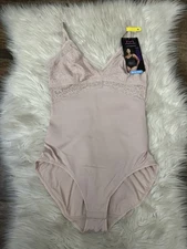 Maidenform Lace Tame Your Tummy Bodysuit DMS097 Sandshell Pink Size Med Firm New