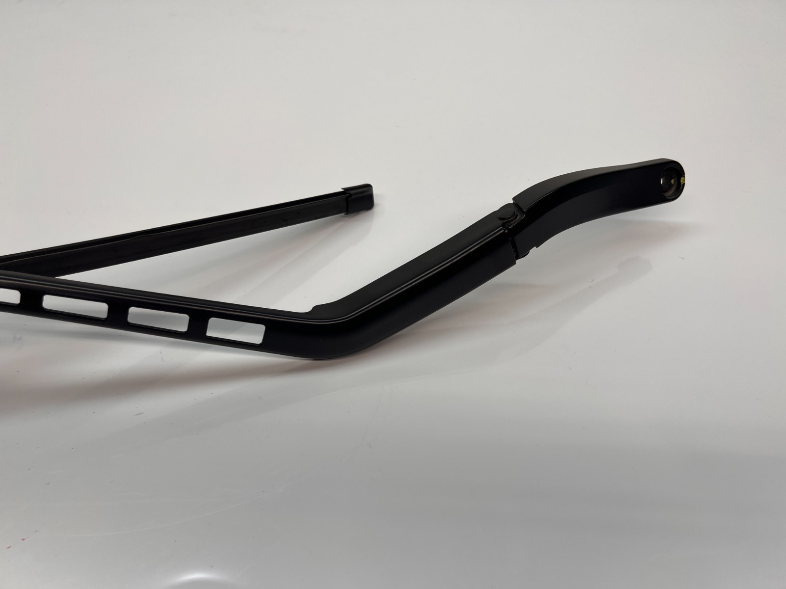 LAMBORGHINI AVENTADOR LP700 LP770 LEFT WINDSHIELD WIPER ARM OEM 471955405C