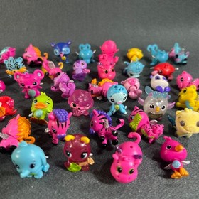 Hatchimals Colleggtibles Mini Figure Figuring Lot Of 60