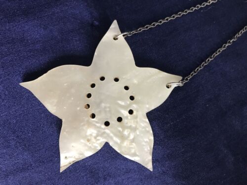 Shell Star Necklace x 2 - Mother Of Pearl Look - New - Picture 1 of 2