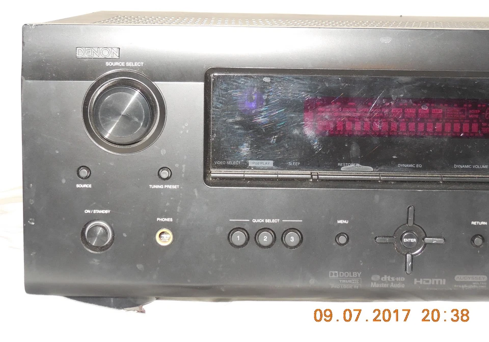 Denon AVR-591 5.1 Channel Home Theater Receiver With HDMI 1.4A Black 8409 - Image 2 of 4