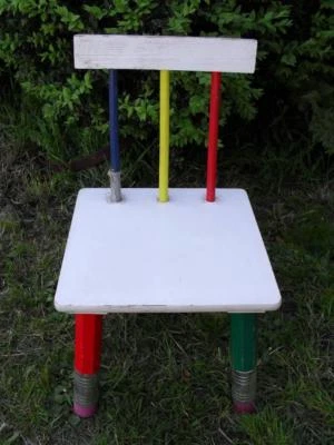 childrens table and chairs with pencil legs