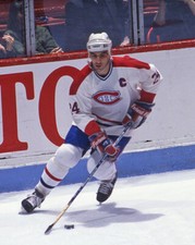 Chris Chelios Rookie Cards and Autograph Memorabilia Buying Guide 19