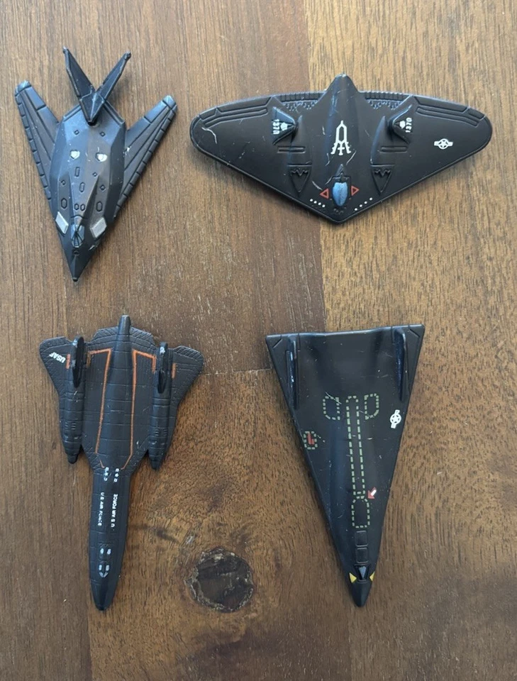 Lote Micro Máquinas Militares De Colección - Aviones Helicópteros Tanques + MÁS - 50 PIEZAS Foto 4 de 4