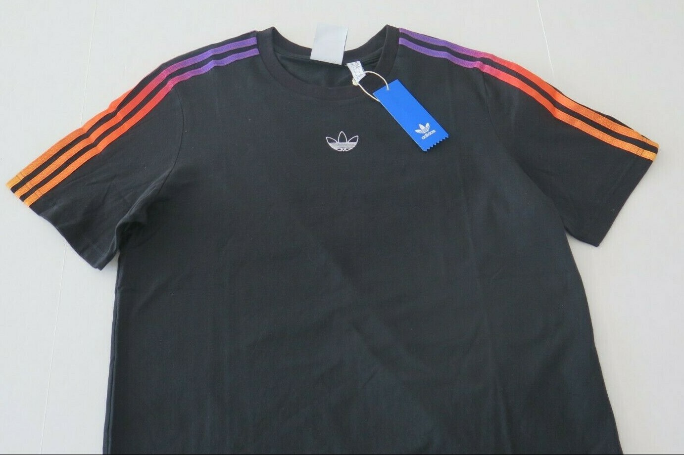 adidas GN2423 Men\u0026#039;s Sz M Black/Multi Originals SPRT 3-Stripes Tee  T-Shirt | eBay