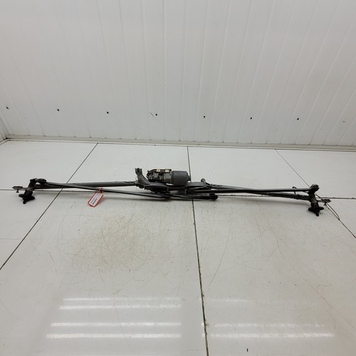 2010 Vauxhall Astra J Front Windscreen Wiper Motor & Linkage 13262436