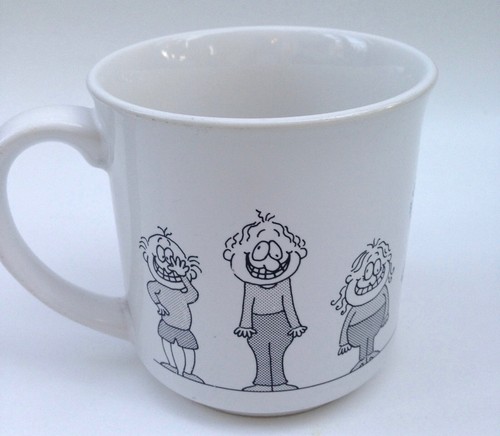 Mug Dale Recycled Paper Products "Closest to Normal" 1980's mug Made in Japan - Picture 2 of 7