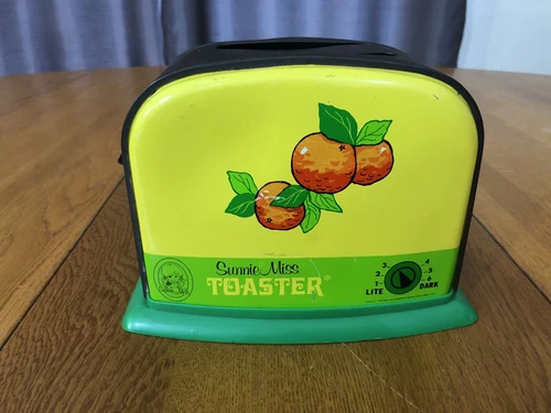 VINTAGE SUNNIE MISS TOASTER TIN LITHO TOY OHIO ART CO USA MADE FUN