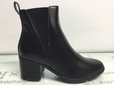 duramo 9 wide shoes
