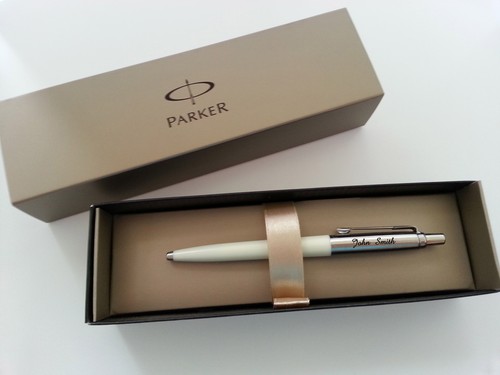 Personalised Engraved Parker Jotter Ballpoint Pen + GIFT Box option PRESENT - Foto 9 di 17