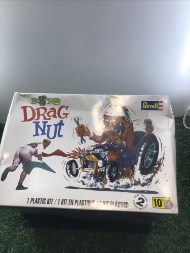 Revell Ed Roth Drag Nut - Picture 1 of 5