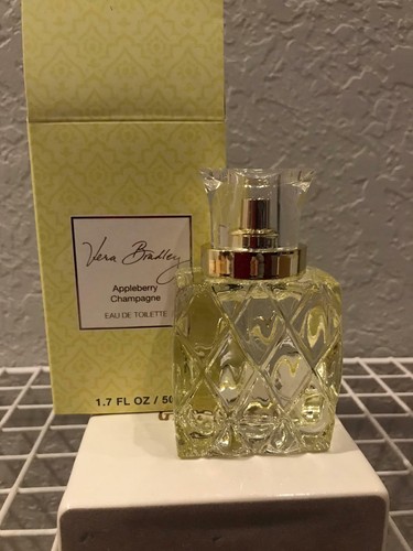 vera bradley appleberry champagne perfume