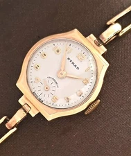 15 JEWELS SWISS MADE STRAD 9CT GOLD CASE WIND UP VINTAGE LADIES WATCH