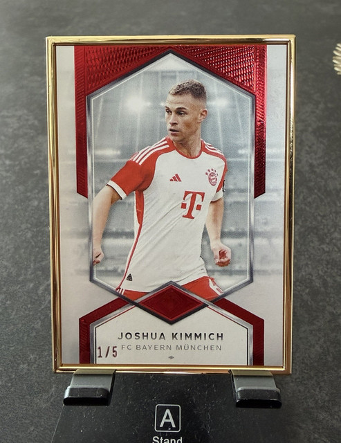 Topps Joshua Kimmich FC Bayern München Transcendent 2024 FCB-10 1/5