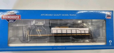 HO Athearn Roundhouse GP60 Diesel Locomotive CSX #6899 W/DCC DCC  Only